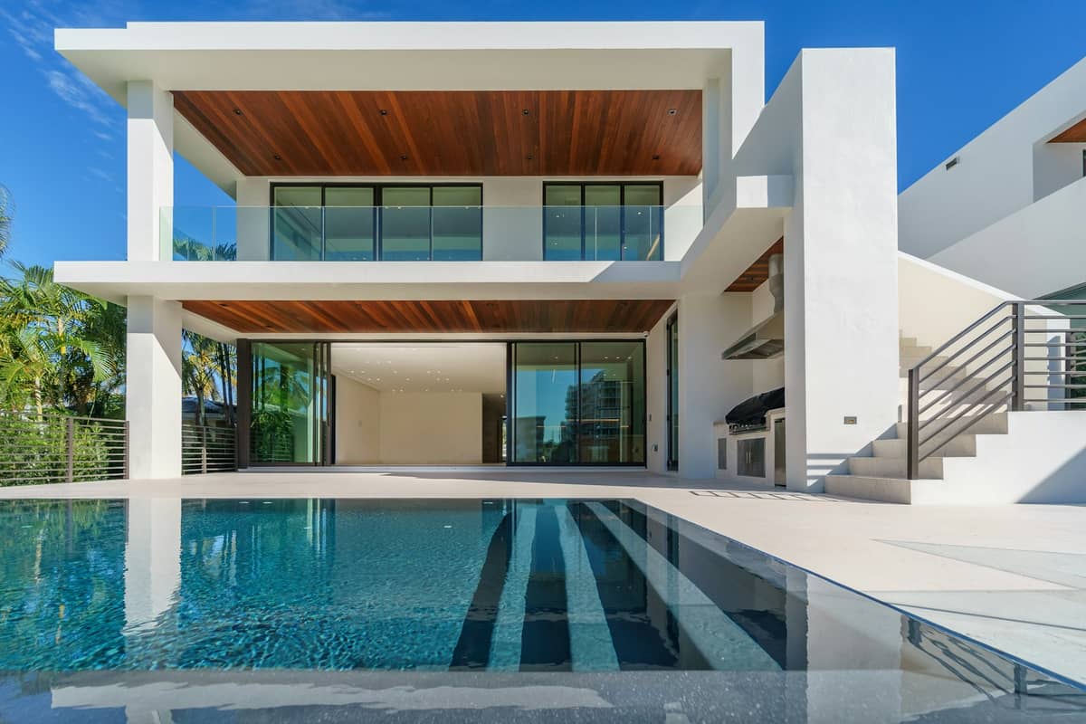 Build Your Dream
Home Today